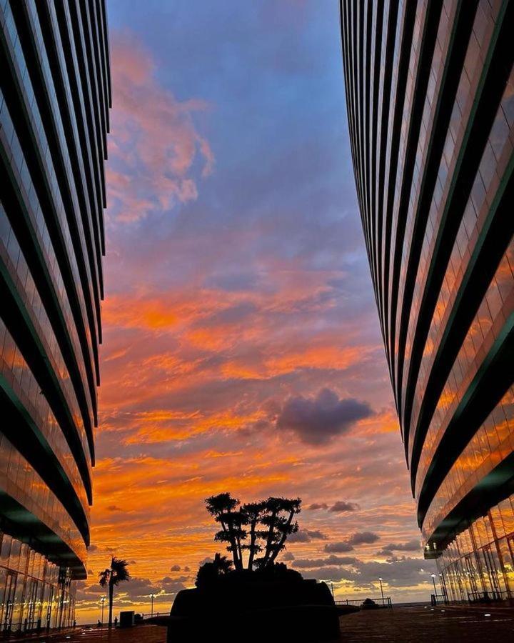 Bat Towers Studia Batumi Exterior foto