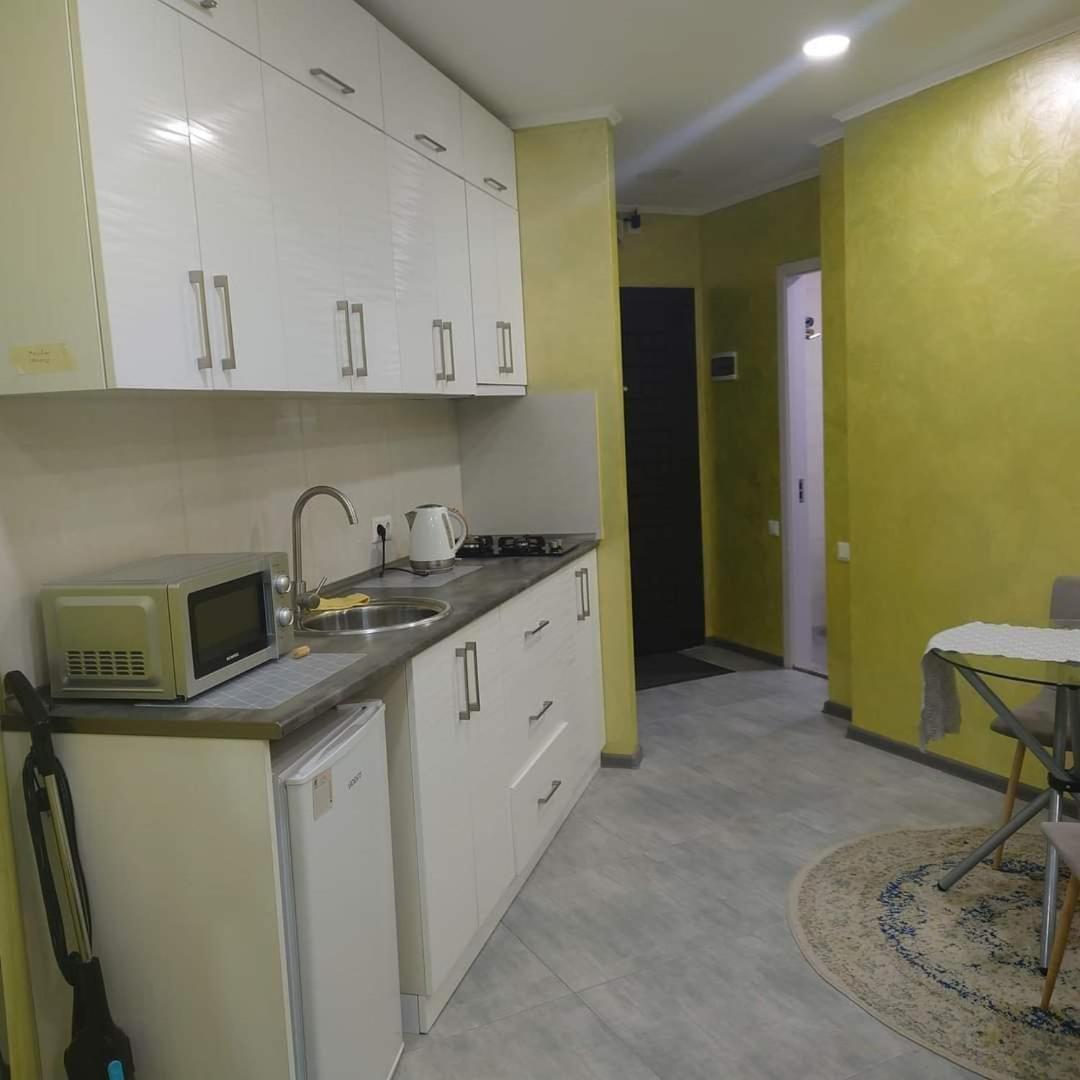 Bat Towers Studia Batumi Exterior foto